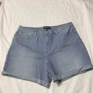 3 inch, vertical stripped Calvin Klein Jeans
